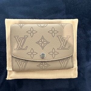 Louis Vuitton Victorine Wallet
